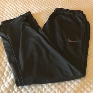 Like new ‼️ NIKE therma-fit men’s pants